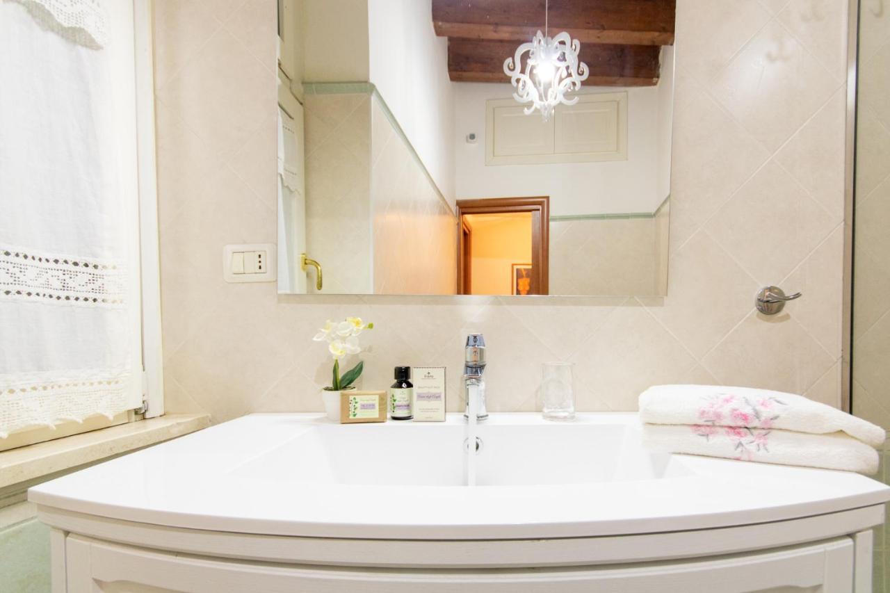 Le Dame Di Castello - Iun Q2444 Apartment กาญารี ภายนอก รูปภาพ