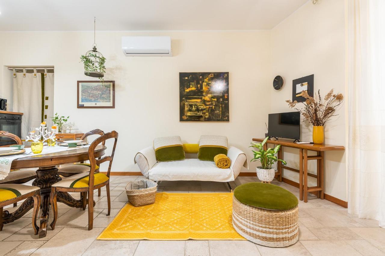 Le Dame Di Castello - Iun Q2444 Apartment กาญารี ภายนอก รูปภาพ