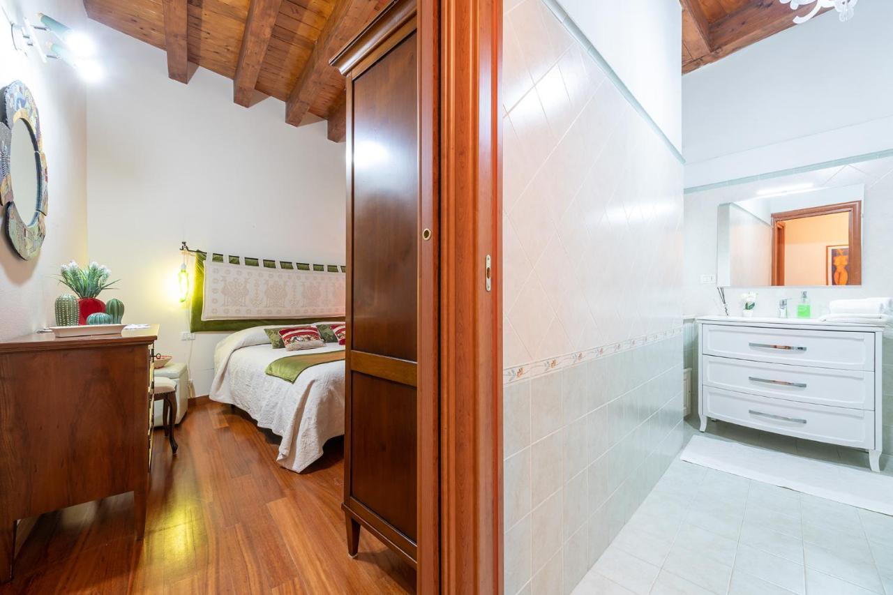 Le Dame Di Castello - Iun Q2444 Apartment กาญารี ภายนอก รูปภาพ